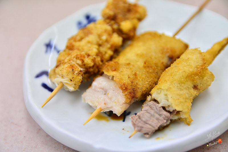 大阪通天閣美食:八重勝串炸,好吃的炸物,文章也介紹中文菜單及交通